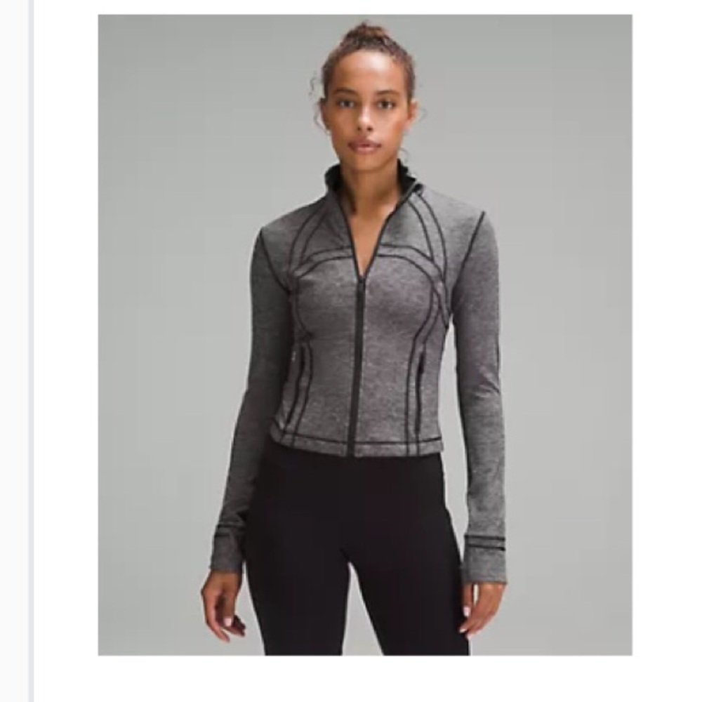 Lululemon define cropped size 10